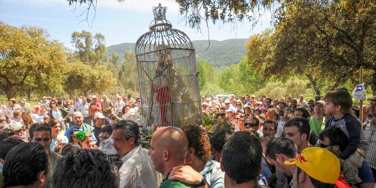 El Ayuntamiento de Andújar pide “precaución y responsabilidad” durante la peregrinación de regreso de la Virgen de la Cabeza al Santuario