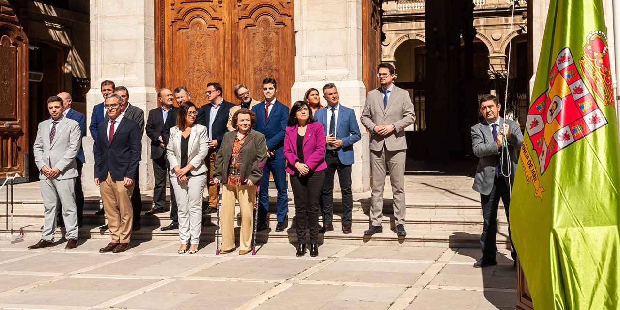 El presidente de la Diputación destaca que los jiennenses valoran ahora más las oportunidades y fortalezas de su provincia